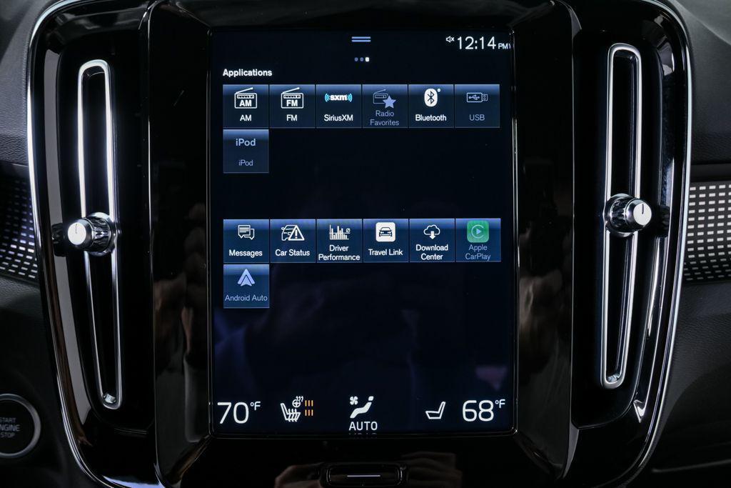 used 2022 Volvo XC40 car, priced at $28,779