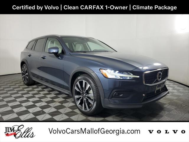 used 2021 Volvo V60 Cross Country car, priced at $34,900