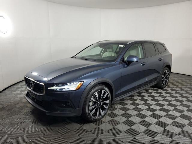 used 2021 Volvo V60 Cross Country car, priced at $34,900