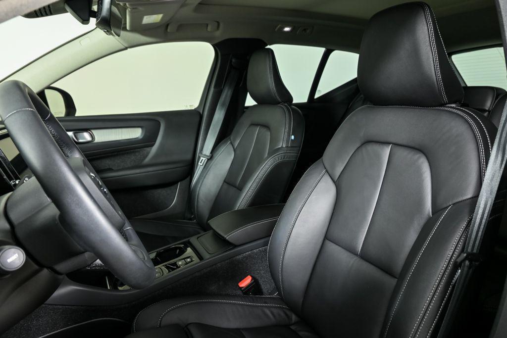 used 2023 Volvo XC40 car, priced at $28,548