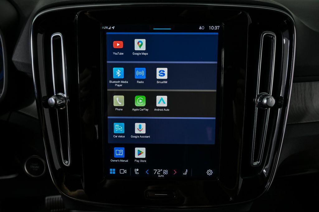 used 2023 Volvo XC40 car, priced at $28,548