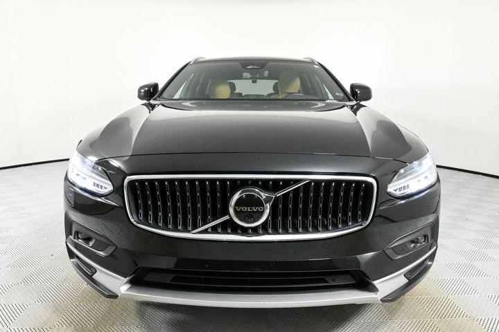 used 2023 Volvo V90 Cross Country car, priced at $46,700