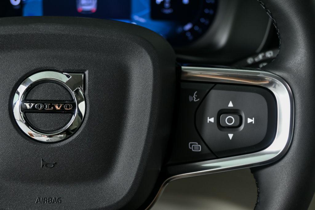 new 2026 Volvo XC40 car, priced at $50,150