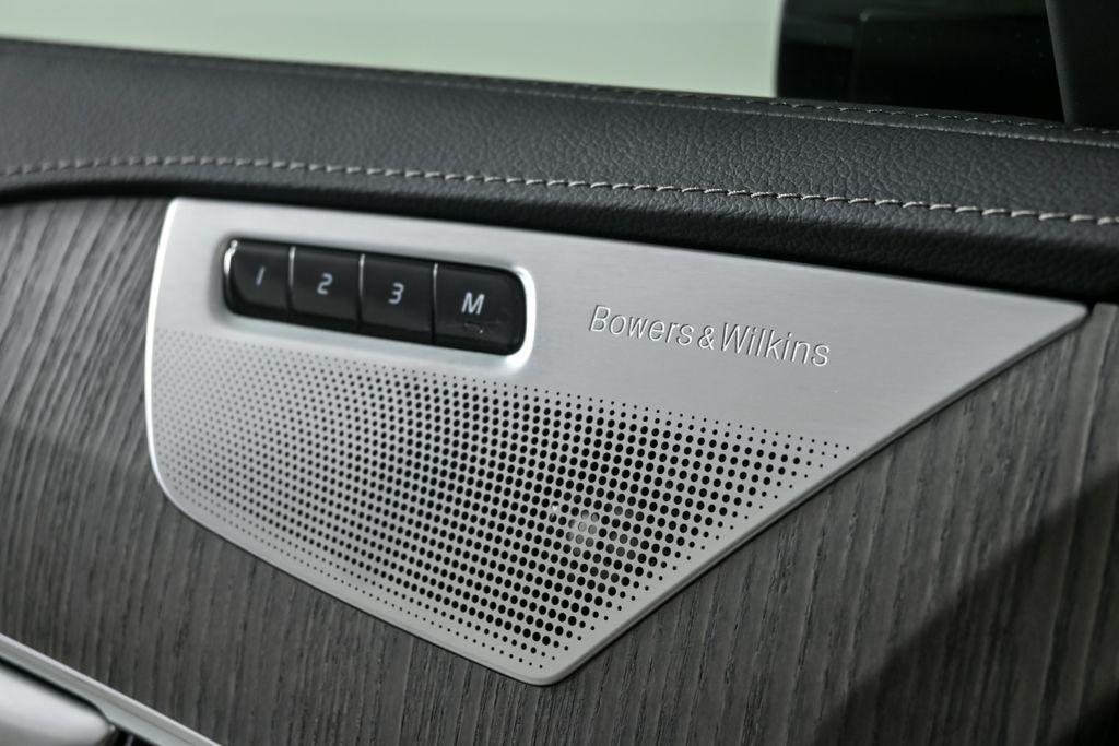 used 2024 Volvo XC90 Recharge Plug-In Hybrid car, priced at $63,335
