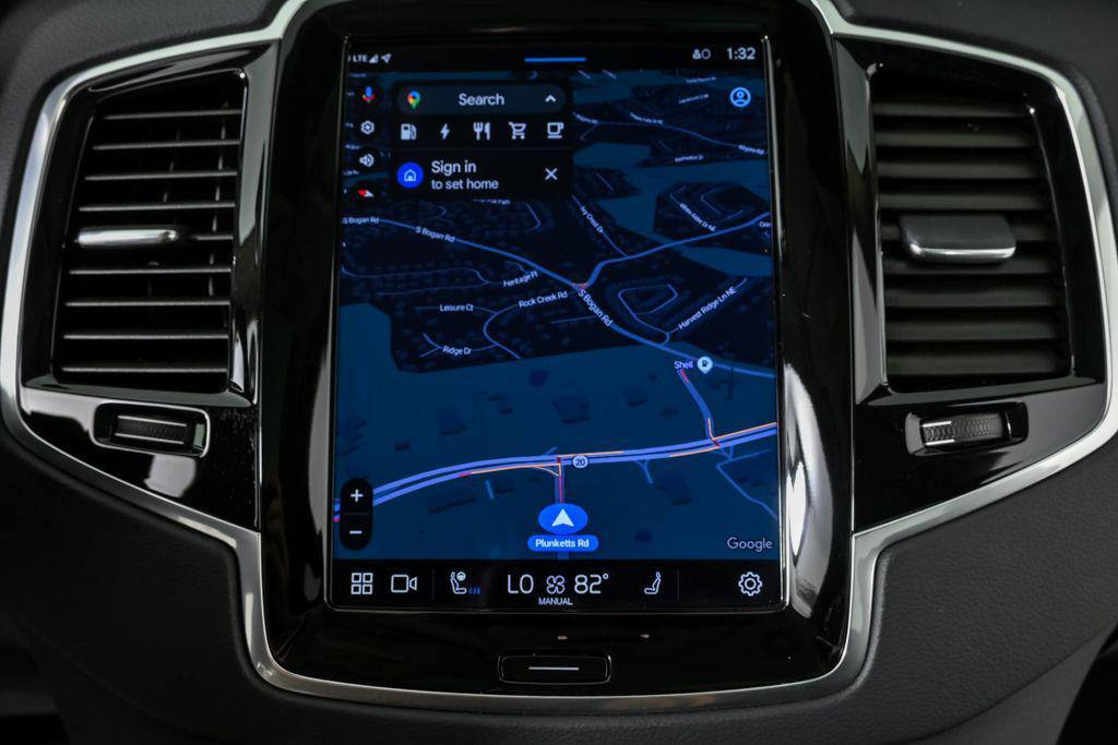 used 2024 Volvo XC90 Recharge Plug-In Hybrid car, priced at $63,335