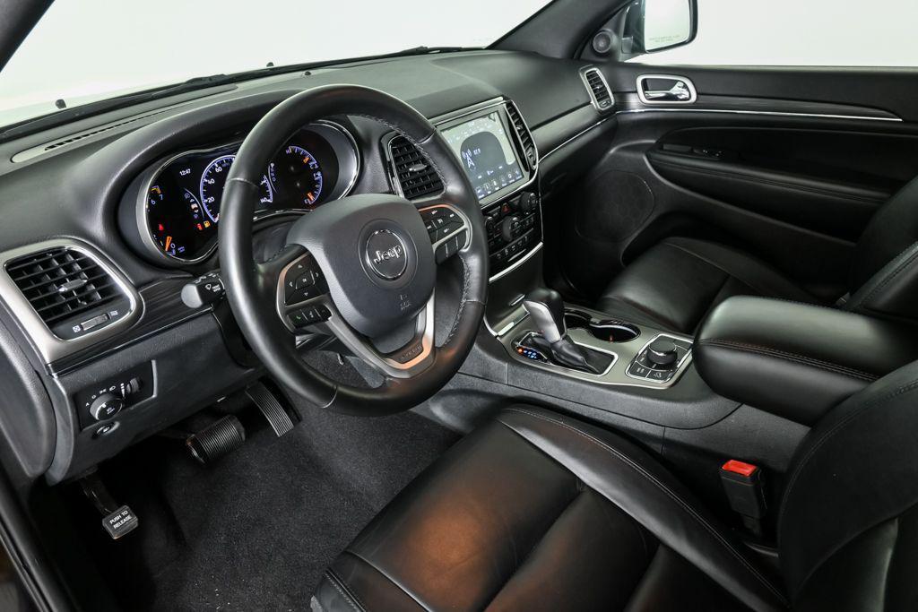 used 2020 Jeep Grand Cherokee car, priced at $22,489