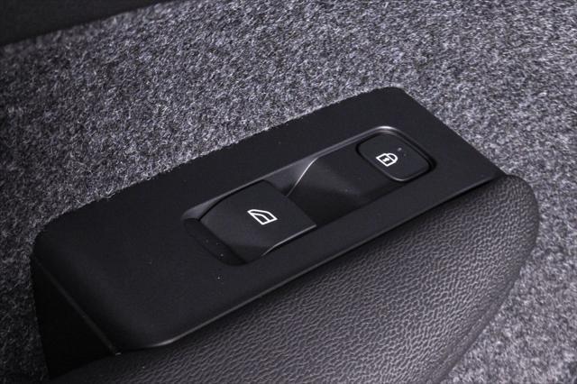 new 2025 Volvo XC40 car, priced at $47,345