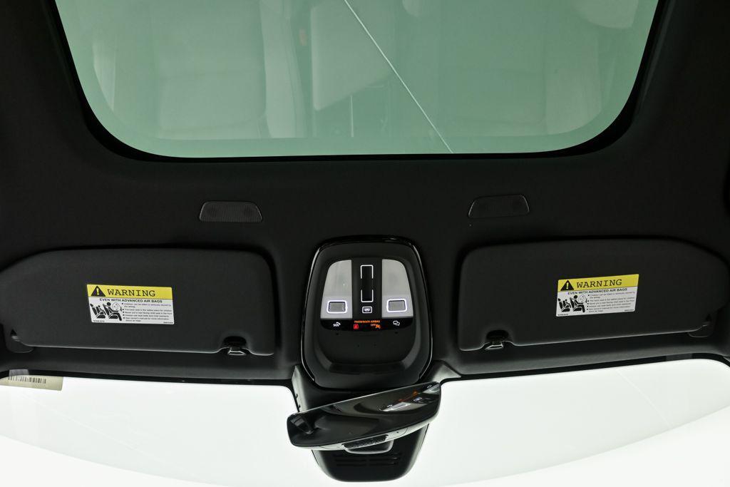 new 2026 Volvo XC60 Plug-In Hybrid car
