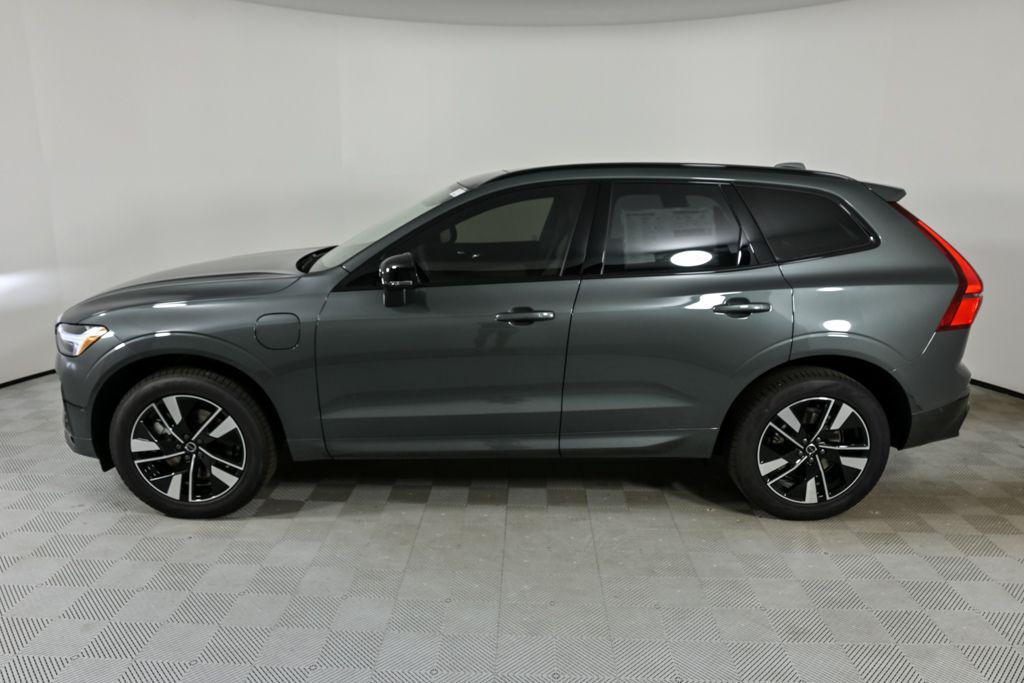 new 2026 Volvo XC60 Plug-In Hybrid car