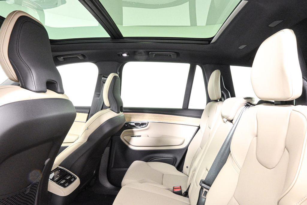 new 2025 Volvo XC90 car, priced at $59,234