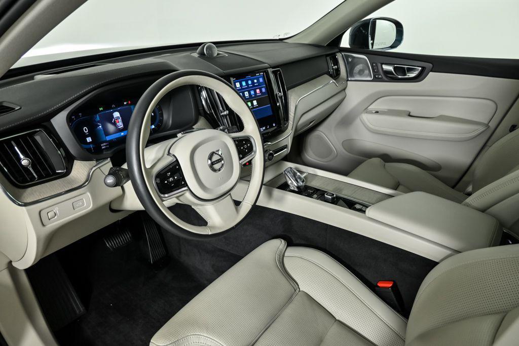 used 2022 Volvo XC60 car, priced at $41,998