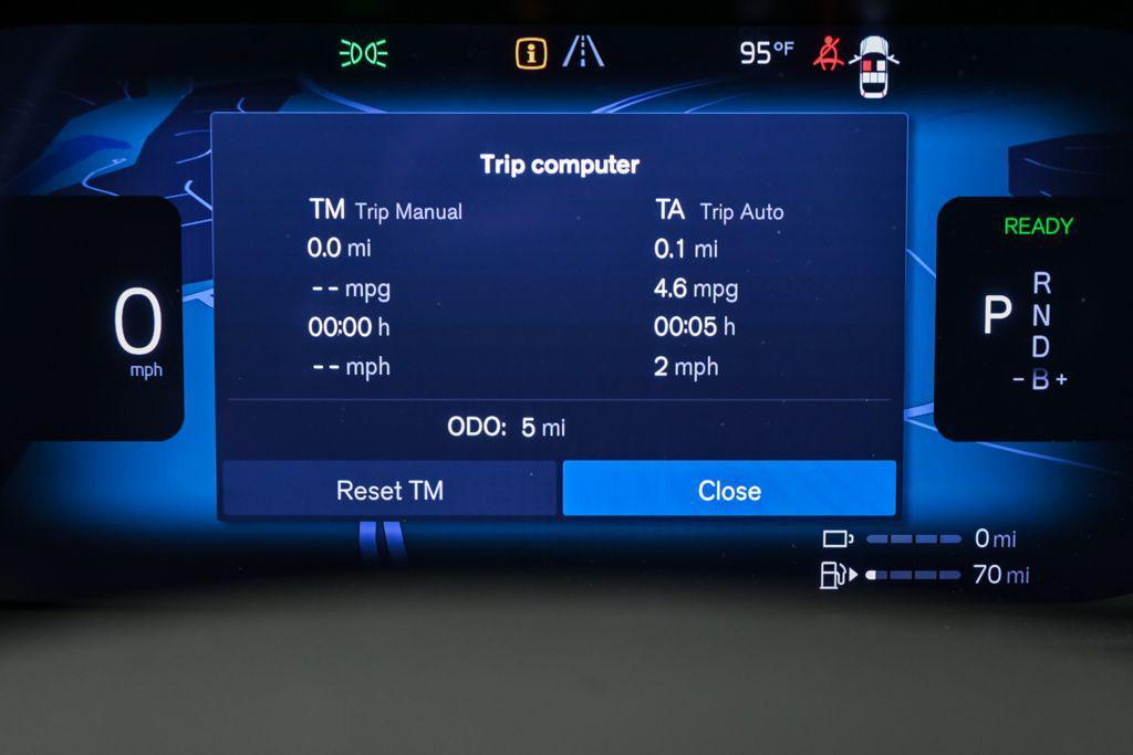 new 2026 Volvo XC60 Plug-In Hybrid car, priced at $69,285