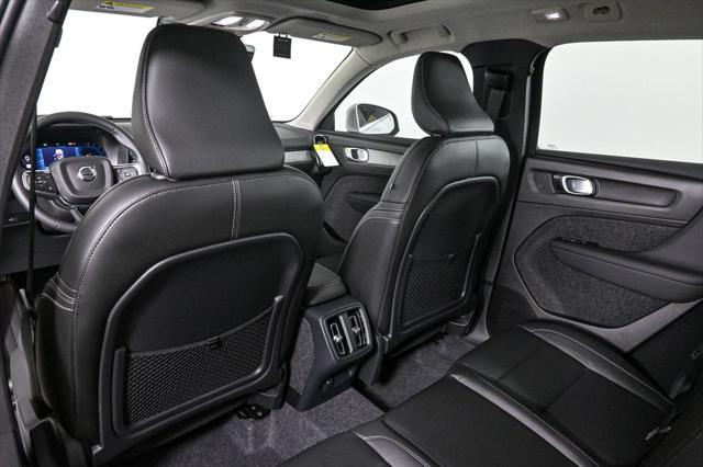 new 2025 Volvo XC40 car, priced at $43,485
