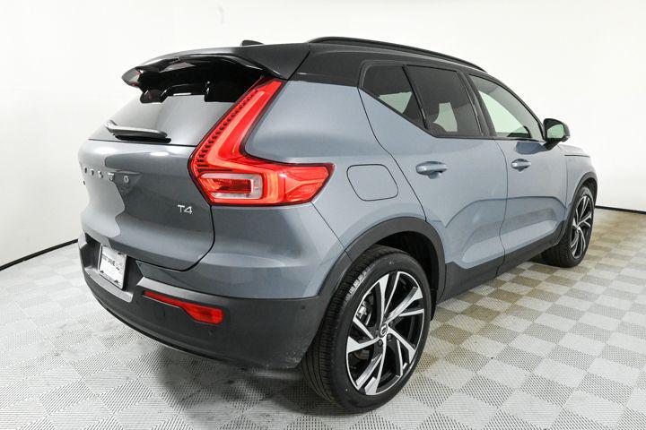 used 2022 Volvo XC40 car, priced at $29,900