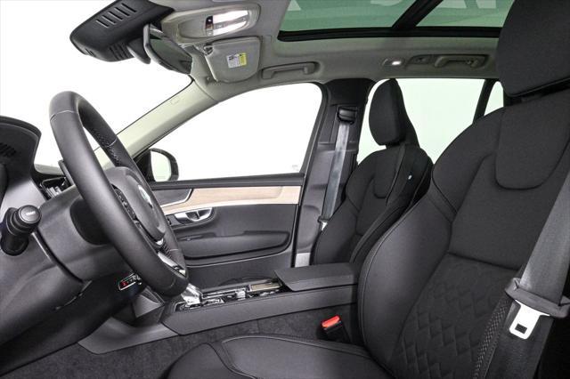 new 2025 Volvo XC90 car, priced at $60,995