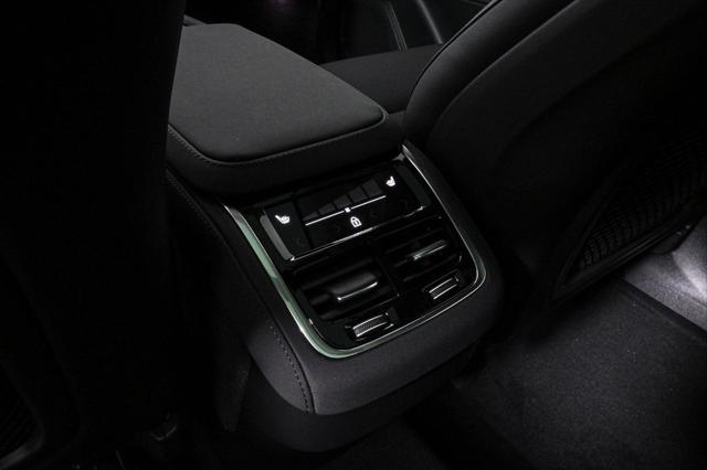 new 2025 Volvo XC90 car, priced at $60,995
