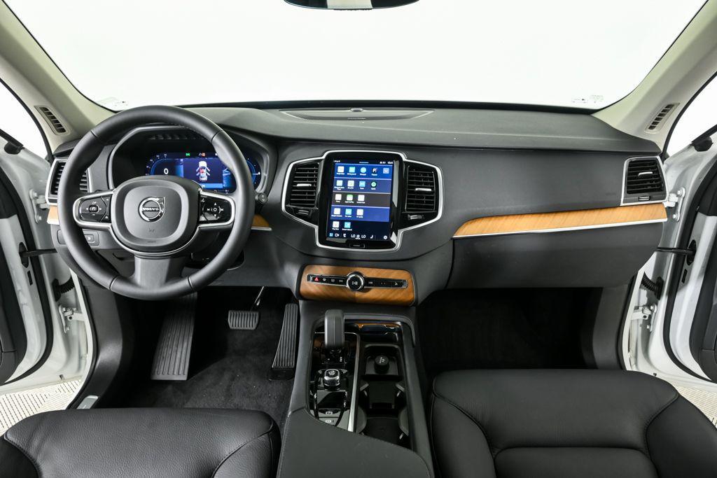 used 2024 Volvo XC90 Recharge Plug-In Hybrid car, priced at $51,943