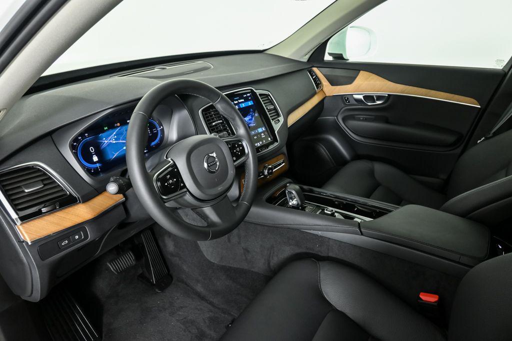 used 2024 Volvo XC90 Recharge Plug-In Hybrid car, priced at $51,943