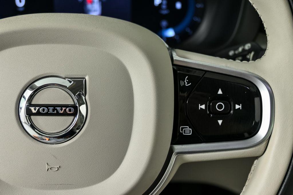 used 2023 Volvo XC60 car, priced at $38,885