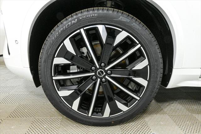 new 2025 Volvo XC90 car, priced at $77,345