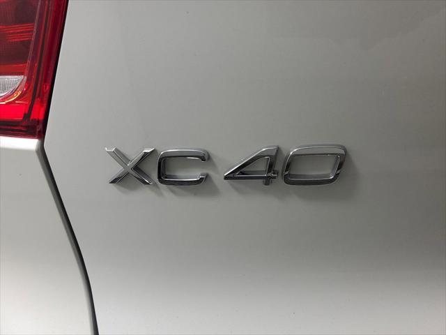 new 2025 Volvo XC40 car, priced at $48,315