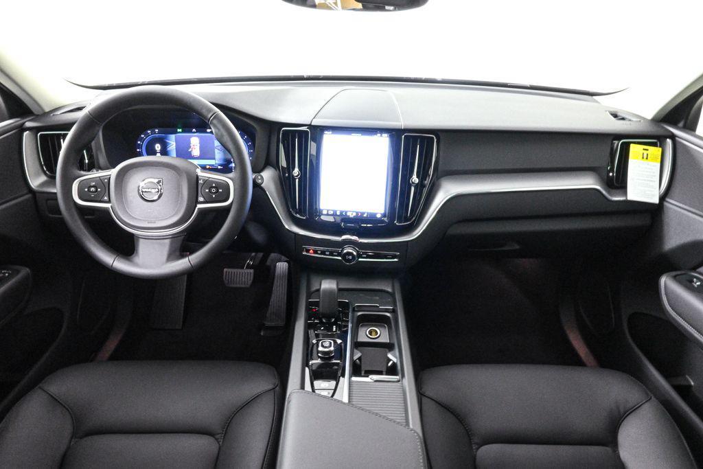new 2025 Volvo XC60 car, priced at $43,906