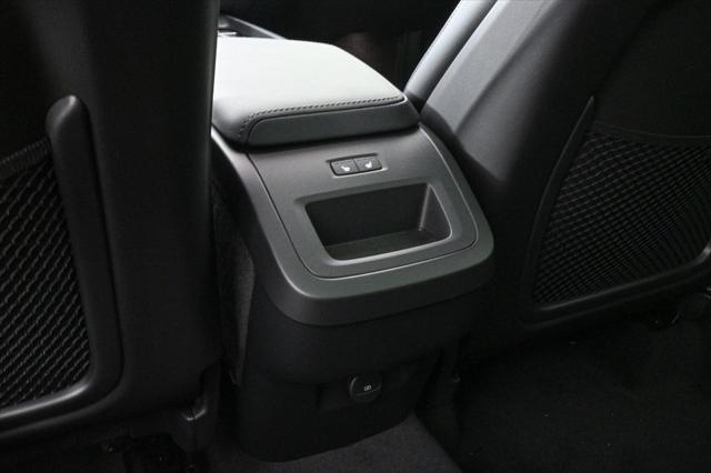 new 2025 Volvo XC60 car, priced at $49,895