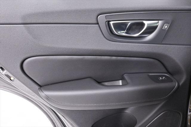 new 2025 Volvo XC60 car, priced at $49,895