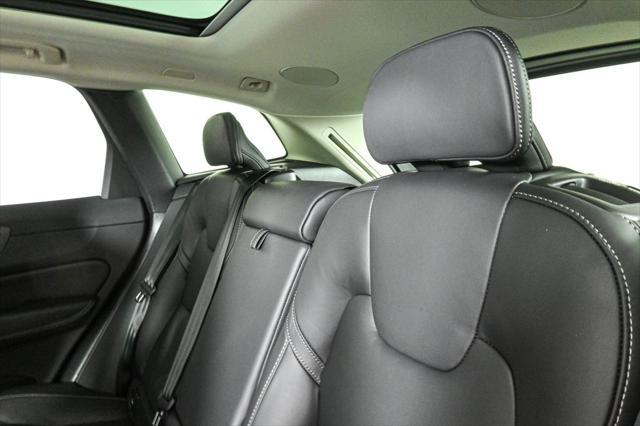 new 2025 Volvo XC60 Plug-In Hybrid car, priced at $73,515