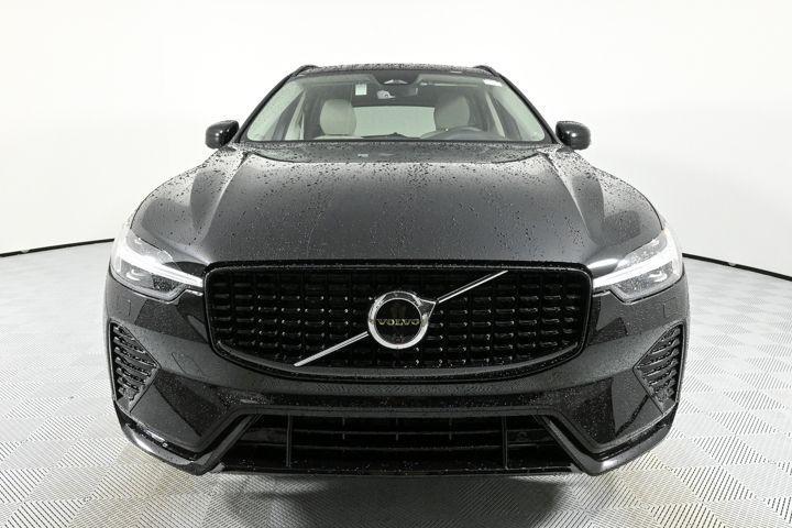 new 2025 Volvo XC60 car, priced at $53,335