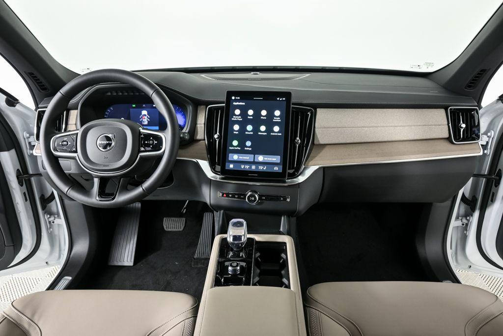 new 2026 Volvo XC90 car