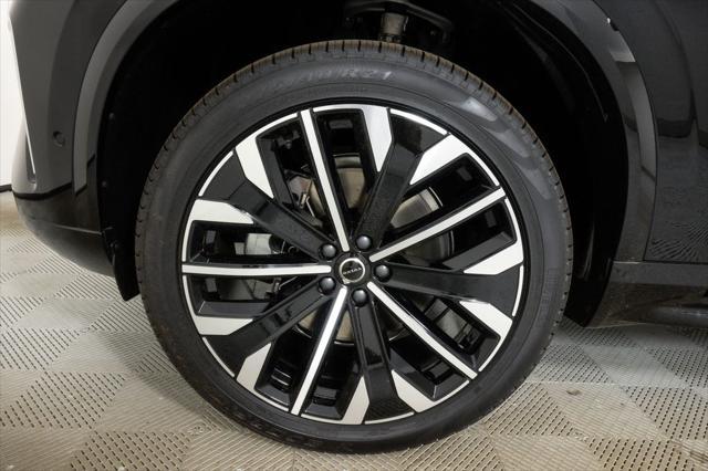 new 2026 Volvo XC90 car, priced at $75,655