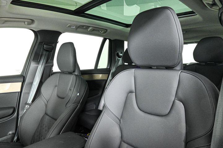 new 2025 Volvo XC90 car, priced at $65,555