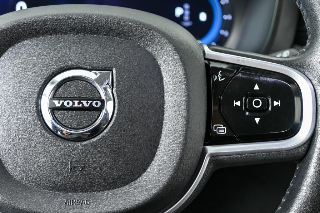 used 2022 Volvo XC60 car, priced at $35,208