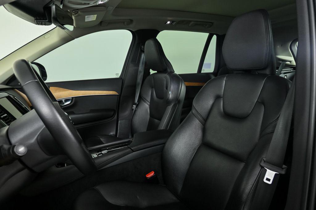 used 2022 Volvo XC90 Recharge Plug-In Hybrid car, priced at $43,368