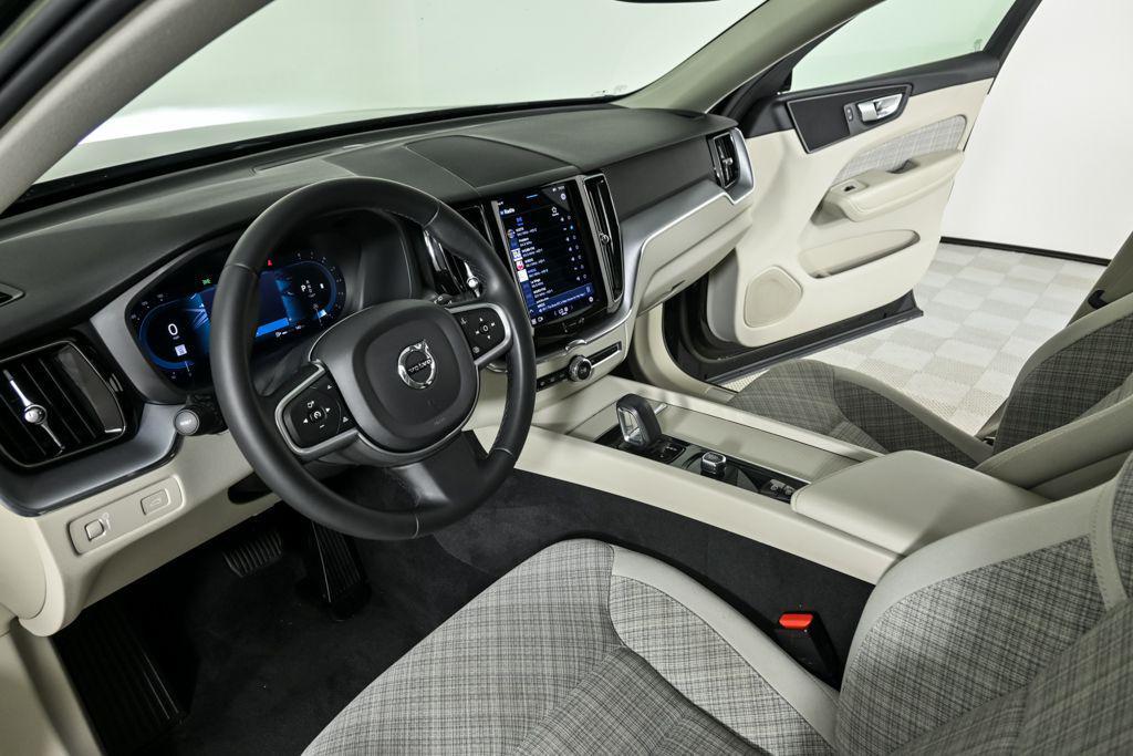 used 2022 Volvo XC60 car, priced at $31,648