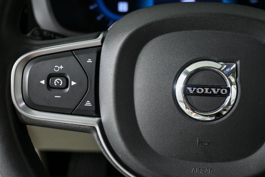used 2022 Volvo XC60 car, priced at $31,648