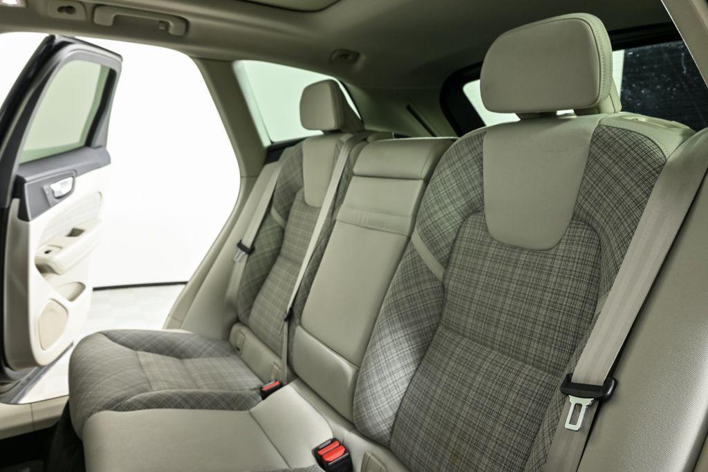 used 2022 Volvo XC60 car, priced at $31,648