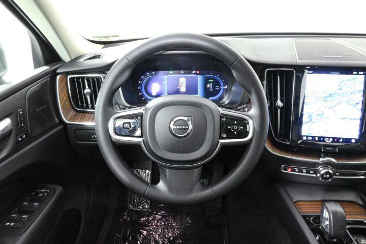 used 2023 Volvo XC60 Recharge Plug-In Hybrid car, priced at $44,900