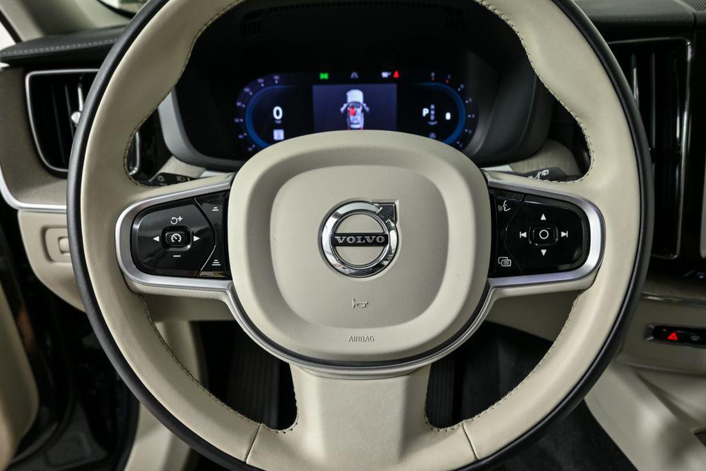 used 2022 Volvo XC60 car, priced at $38,011