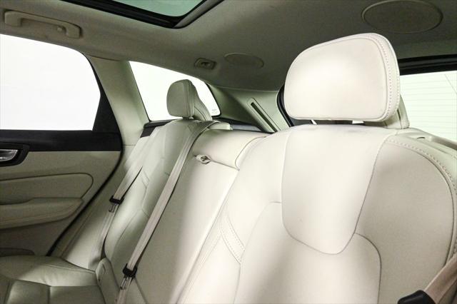 used 2023 Volvo XC60 car, priced at $43,500