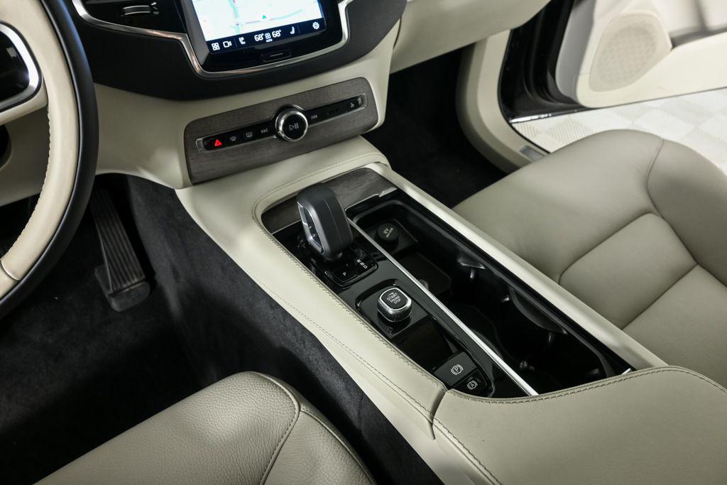 used 2023 Volvo XC90 Recharge Plug-In Hybrid car, priced at $48,999