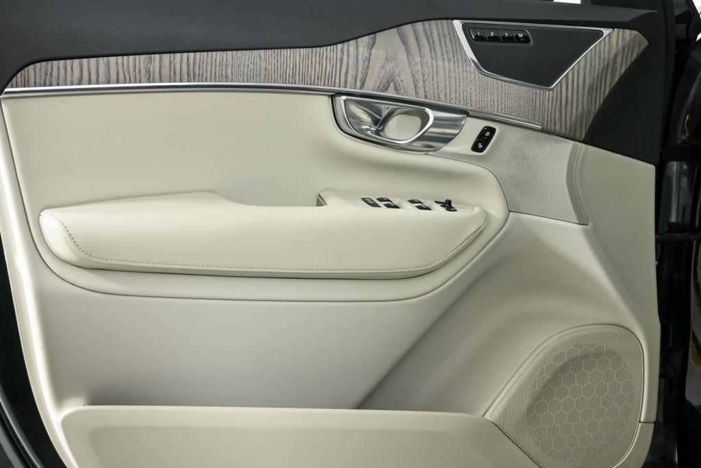 used 2023 Volvo XC90 Recharge Plug-In Hybrid car, priced at $48,999