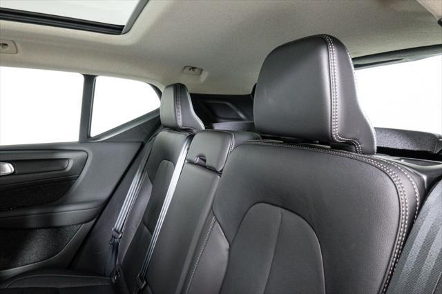 used 2025 Volvo XC40 car, priced at $37,823