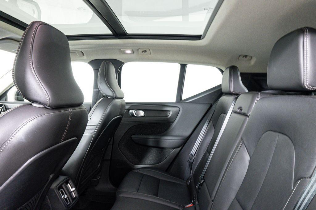 used 2025 Volvo XC40 car, priced at $35,347