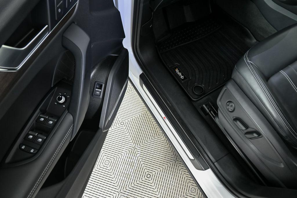 used 2022 Audi Q5 car, priced at $27,755