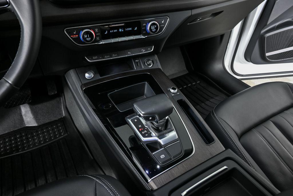 used 2022 Audi Q5 car, priced at $27,755