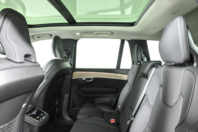 new 2025 Volvo XC90 car, priced at $65,395