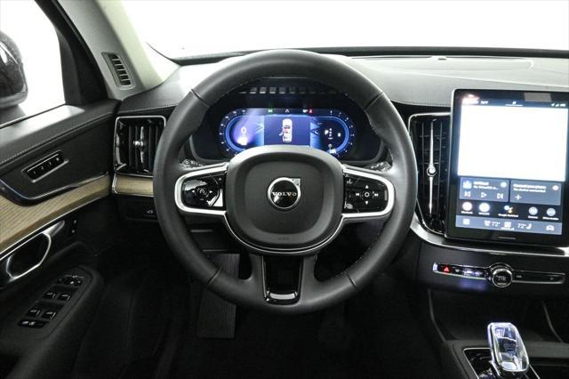 new 2025 Volvo XC90 car, priced at $65,395