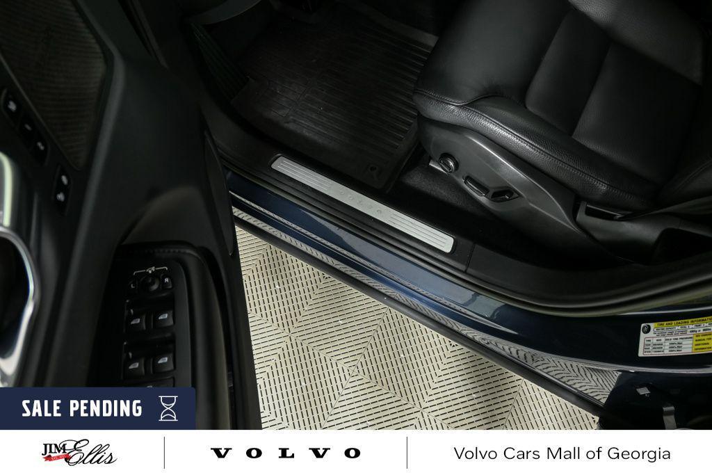 used 2023 Volvo XC60 car, priced at $35,851